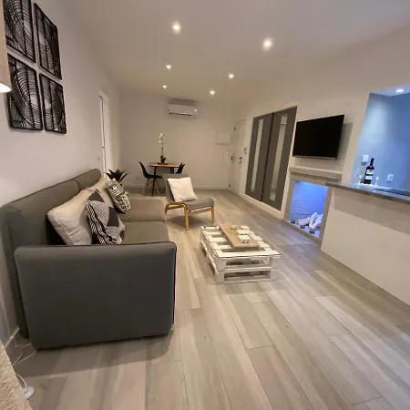 Prime Blue Apartment *